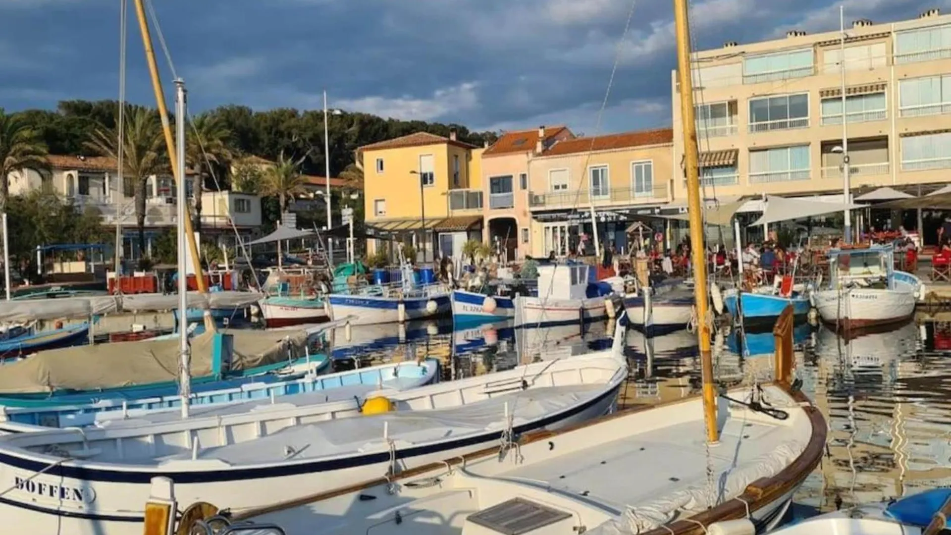 Holiday Home In Six Fours Les Plages With Terrace Six-Fours-les-Plages