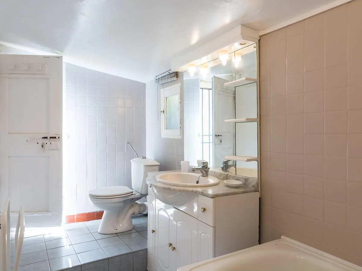 Holiday Home In Six Fours Les Plages With Terrace Six-Fours-les-Plages 0*,