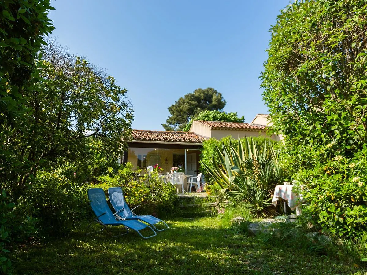 Holiday Home In Six Fours Les Plages With Terrace Six-Fours-les-Plages